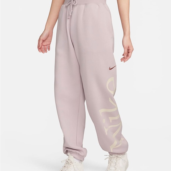 Nike Light Pink Joggers - Picture 2 of 11